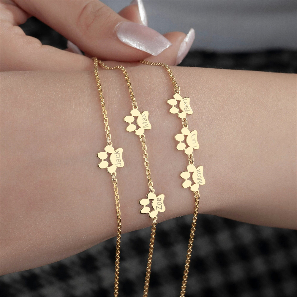 Memory Wire Bracelet - Pet Name Jewelry Dog Paw Print